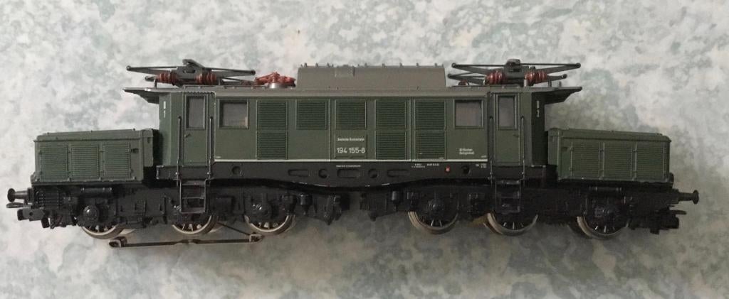 Märklin : Analoge Electrische locomotief BR194, Gebruikt, Ophalen of Verzenden, Analoog, Märklin