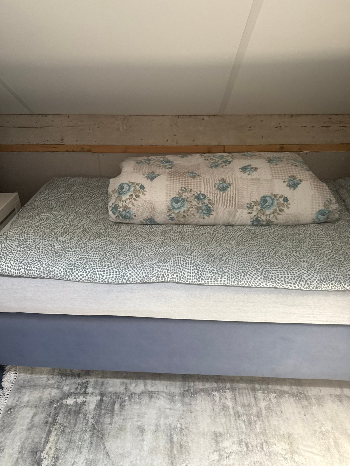 Eenpersoonbed, Huis en Inrichting, Slaapkamer | Complete slaapkamers, Ophalen, Zo goed als nieuw, Eenpersoons