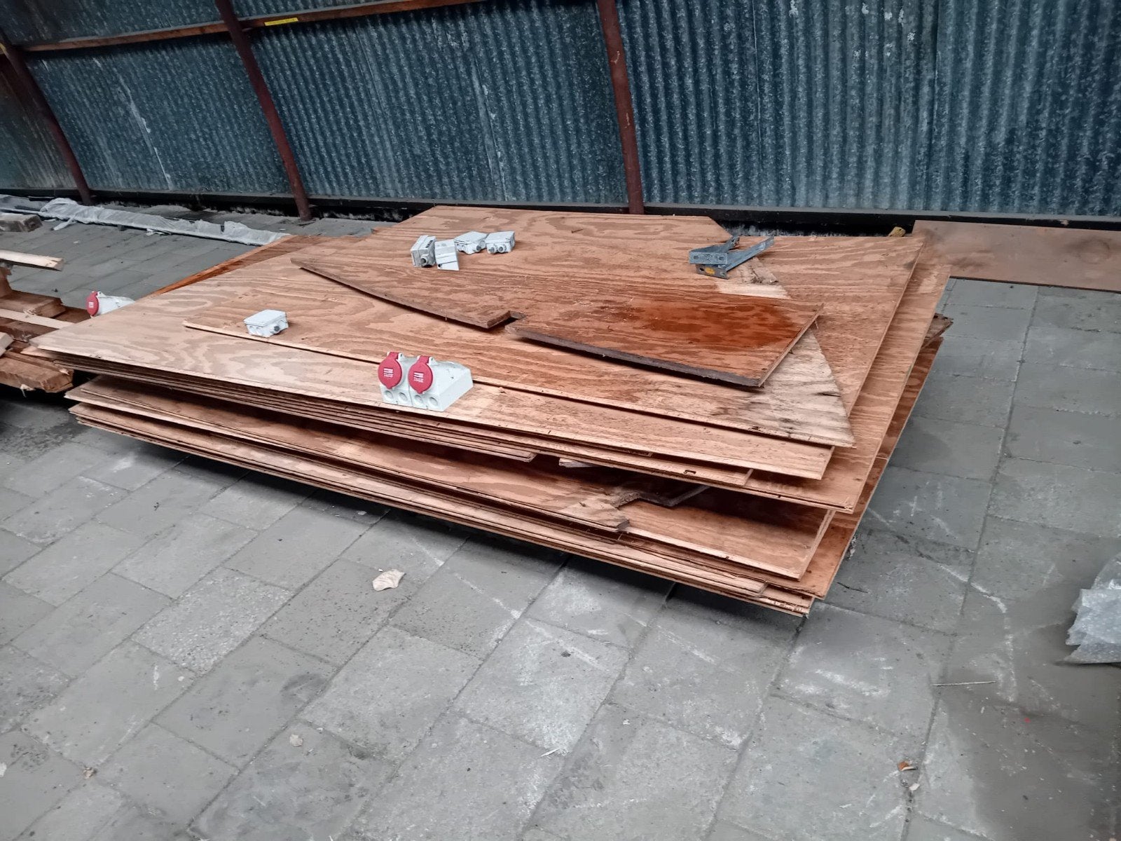Standaard Underlayment Platen 2.44 x 1.22 meter, Ophalen, Gebruikt, Hout, Minder dan 20 mm