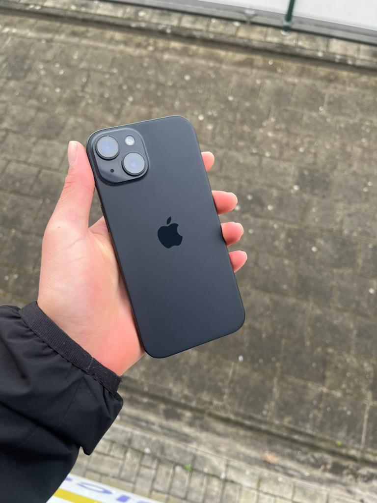 iPhone 15 128 GB Zwart - Zo goed als nieuw, Ophalen, 128 GB, IPhone 15, Zwart
