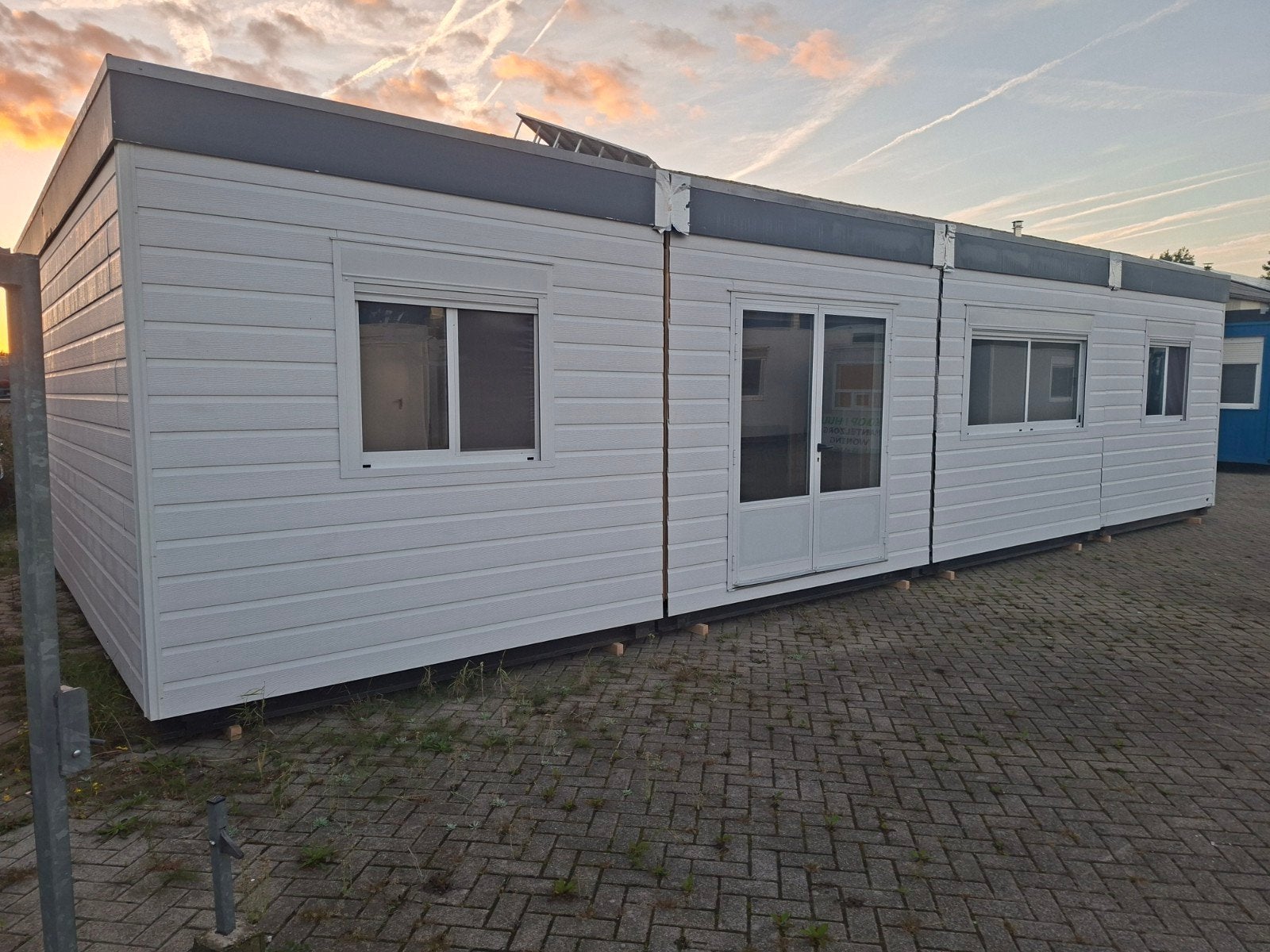 Woonunit / mantelzorgwoning 6,5 x 12 huur of koop, Ophalen