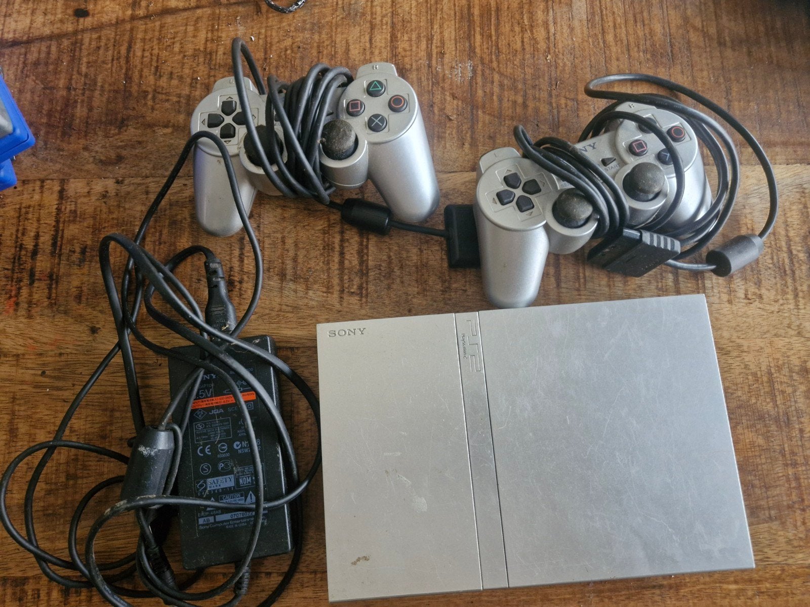 Sony PlayStation 2 Slim met 2 controllers, Gebruikt, Met 2 controllers, Ophalen of Verzenden, Zilver