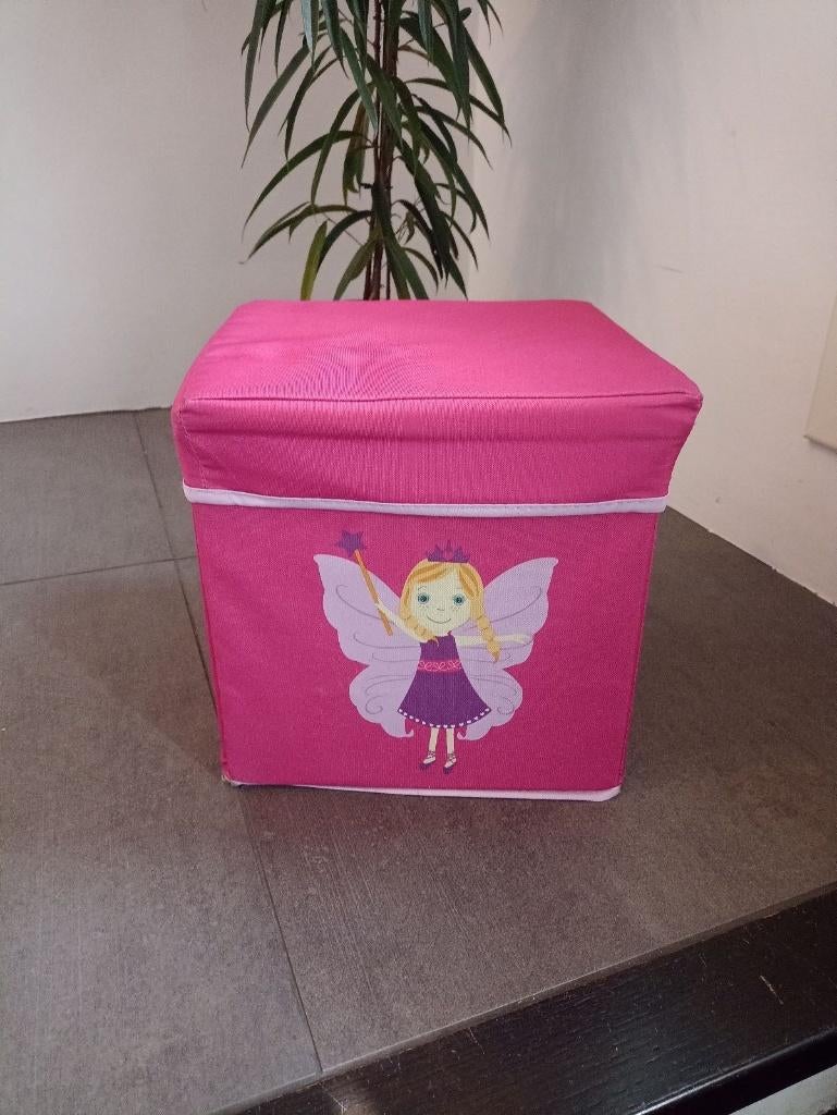 Roze opbergpoef met prinsessen/elfjes print, Ophalen of Verzenden, Zo goed als nieuw, Stoel(en)