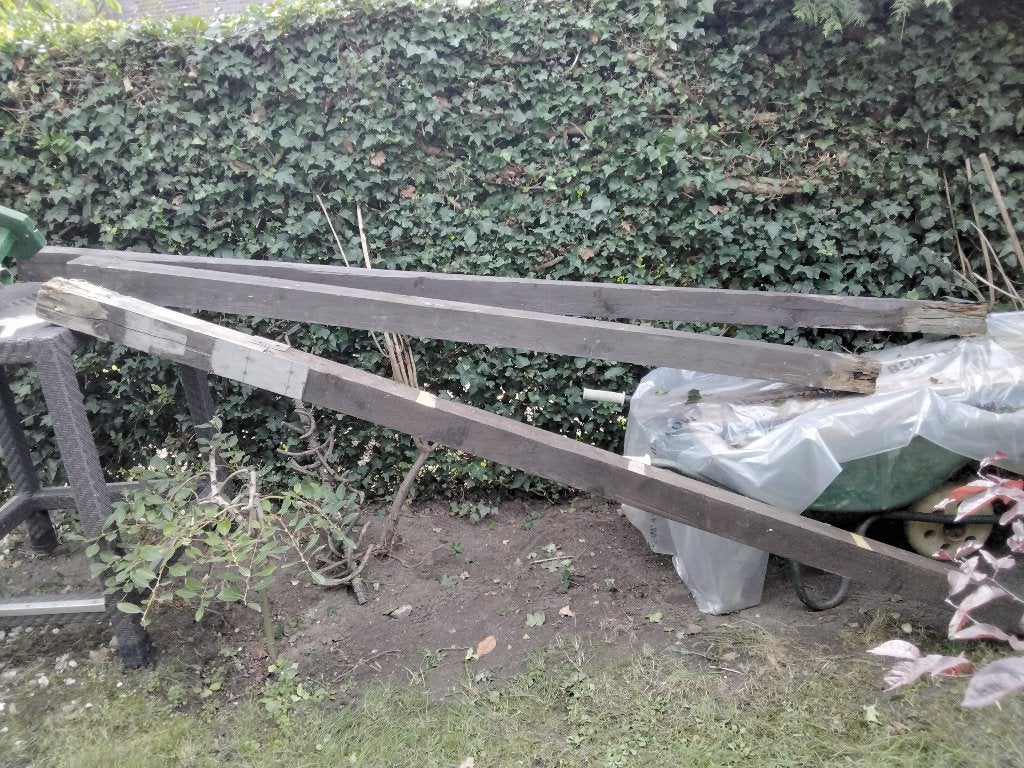 Gebruikte houten balken - Ideaal voor tuinprojecten, Doe-het-zelf en Verbouw, Hout en Planken, Ophalen, Gebruikt, 25 tot 50 mm