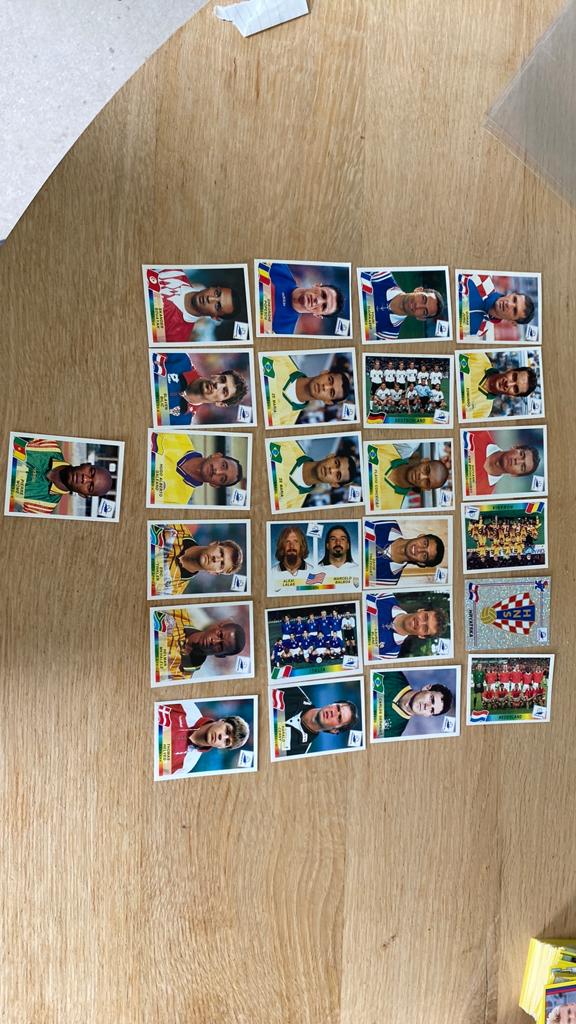 25 panini wk 98 voetbalplaatjes, Ophalen of Verzenden, Zo goed als nieuw, Plaatje