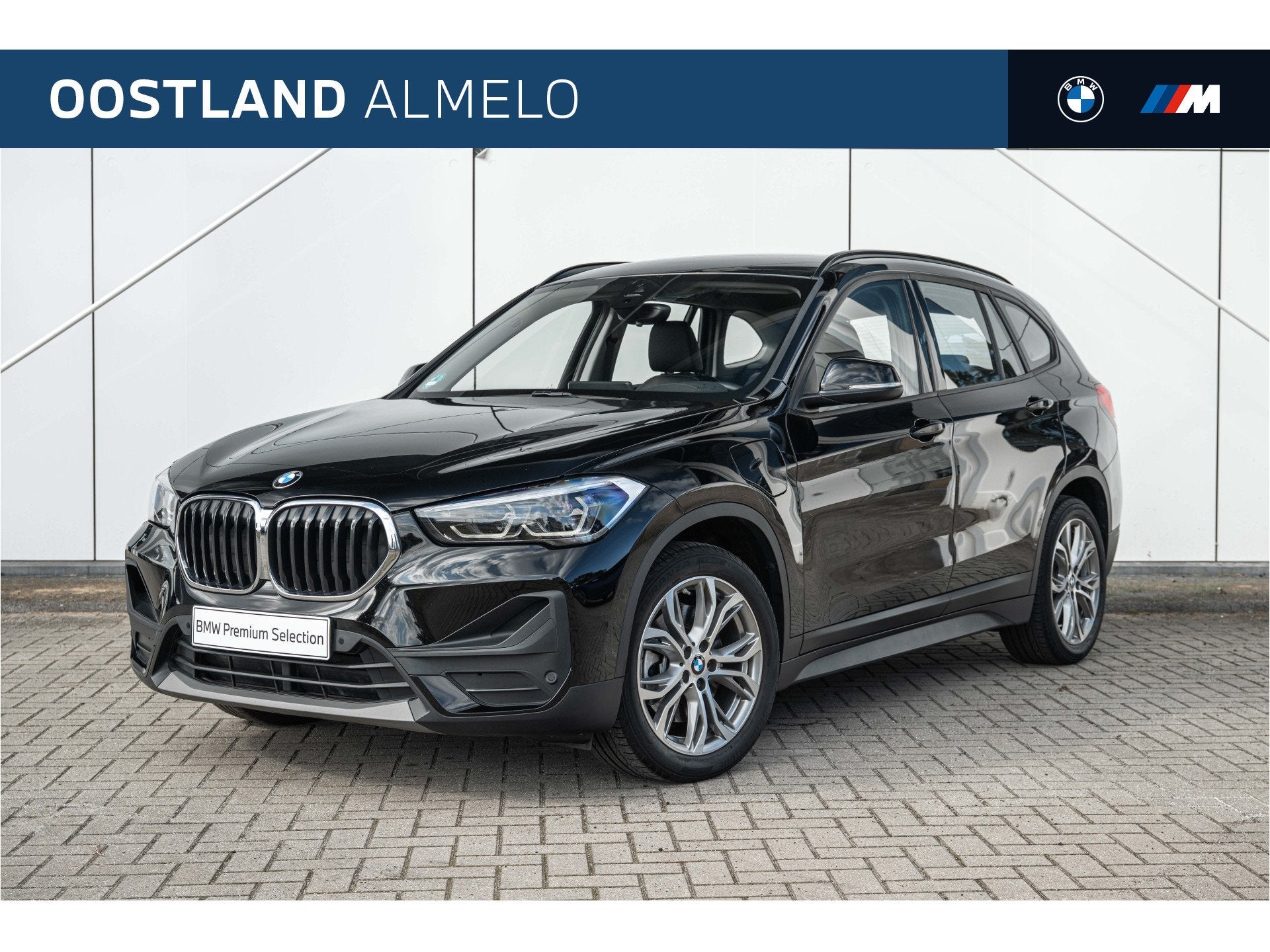 BMW X1 xDrive25e High Executive Automaat / Head-Up / Adaptie, 8 kWh, Gebruikt, Met garantie (alle), Bedrijf