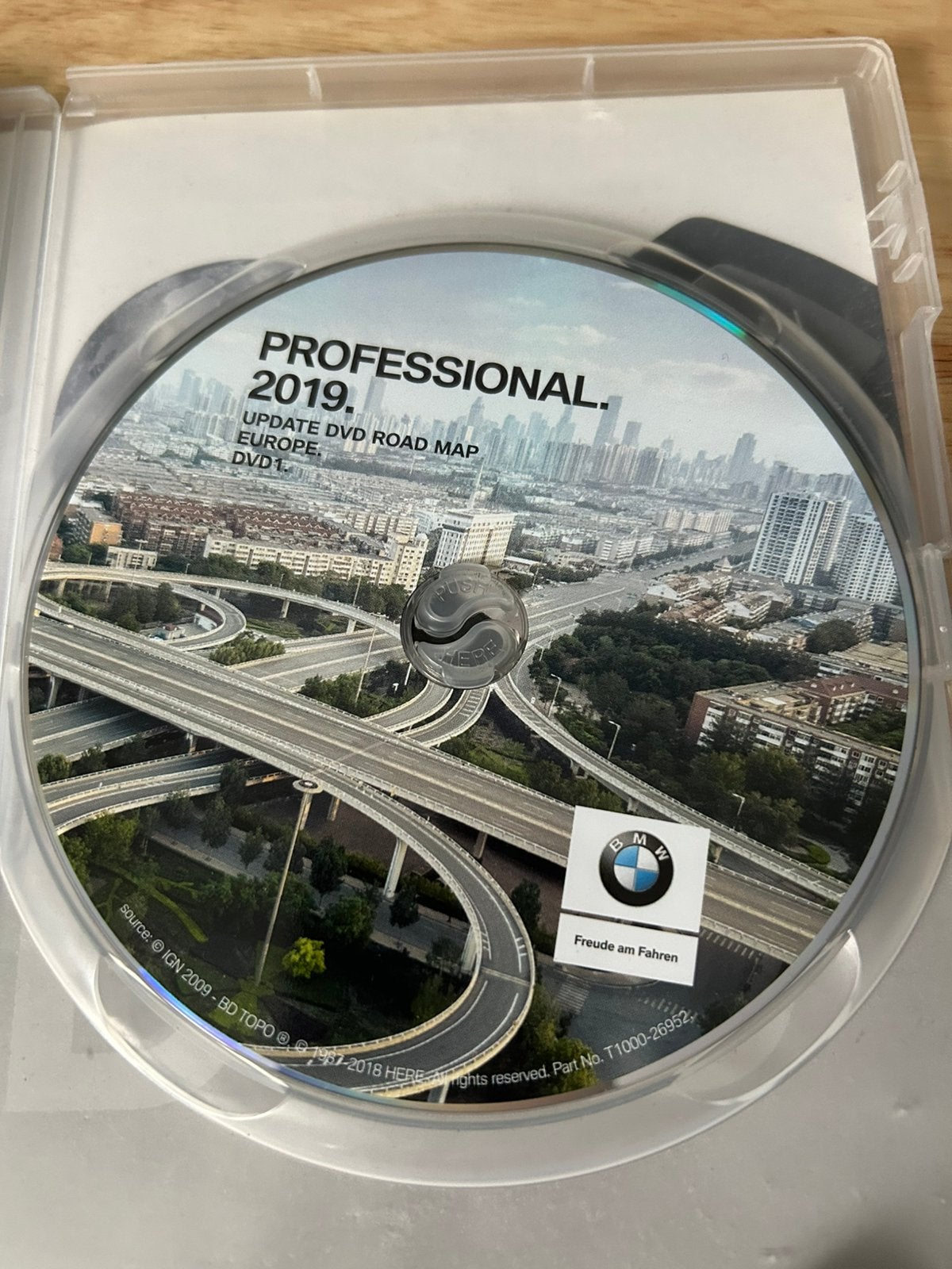 BMW CCC dvd 1 2019, Ophalen of Verzenden, Zo goed als nieuw, Landkaarten
