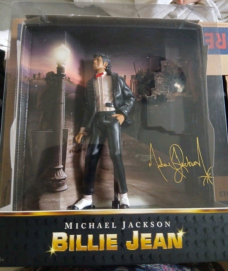 Michael Jackson Thriller & Billie Jean  bravado actiefiguren, Ophalen of Verzenden, Zo goed als nieuw