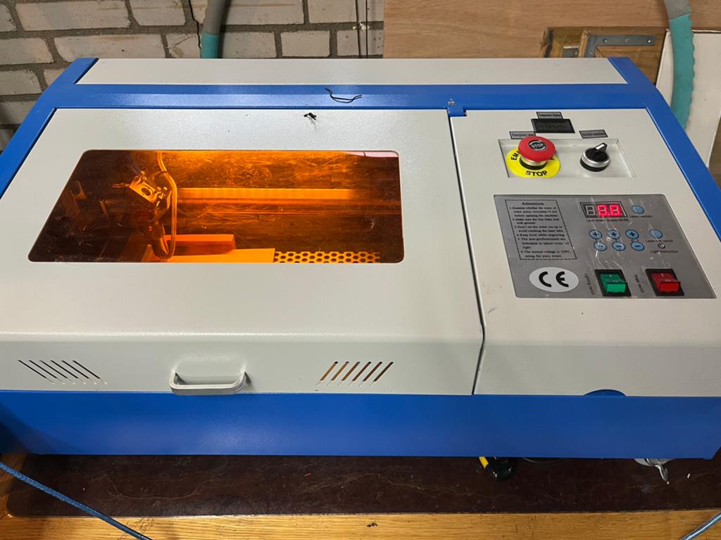 40W CO2 Laser, Weinig Gebruikt, werkt op lightburn!, Ophalen, Zo goed als nieuw