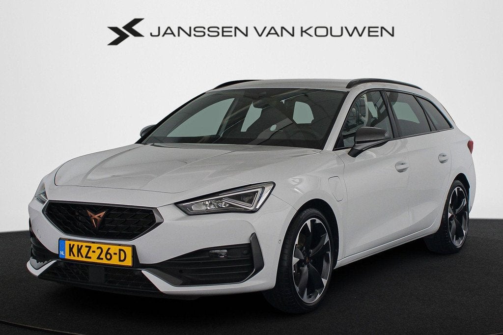 CUPRA Leon Sportstourer 1.4 e-Hybrid Essential Achteruitrijc, Stof, Gebruikt, 1589 kg, Leon
