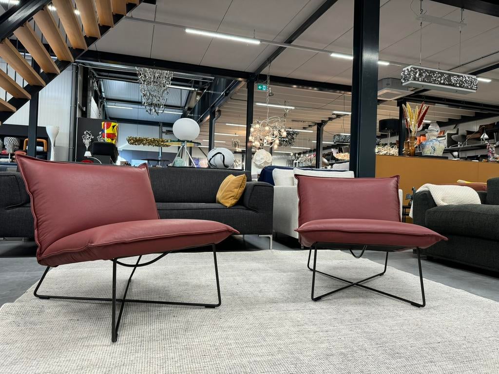 2 Nieuw Jess Design Earl Fauteuils rood leer Stoel, Huis en Inrichting, Fauteuils, Nieuw, Leer, 75 tot 100 cm, Ophalen of Verzenden