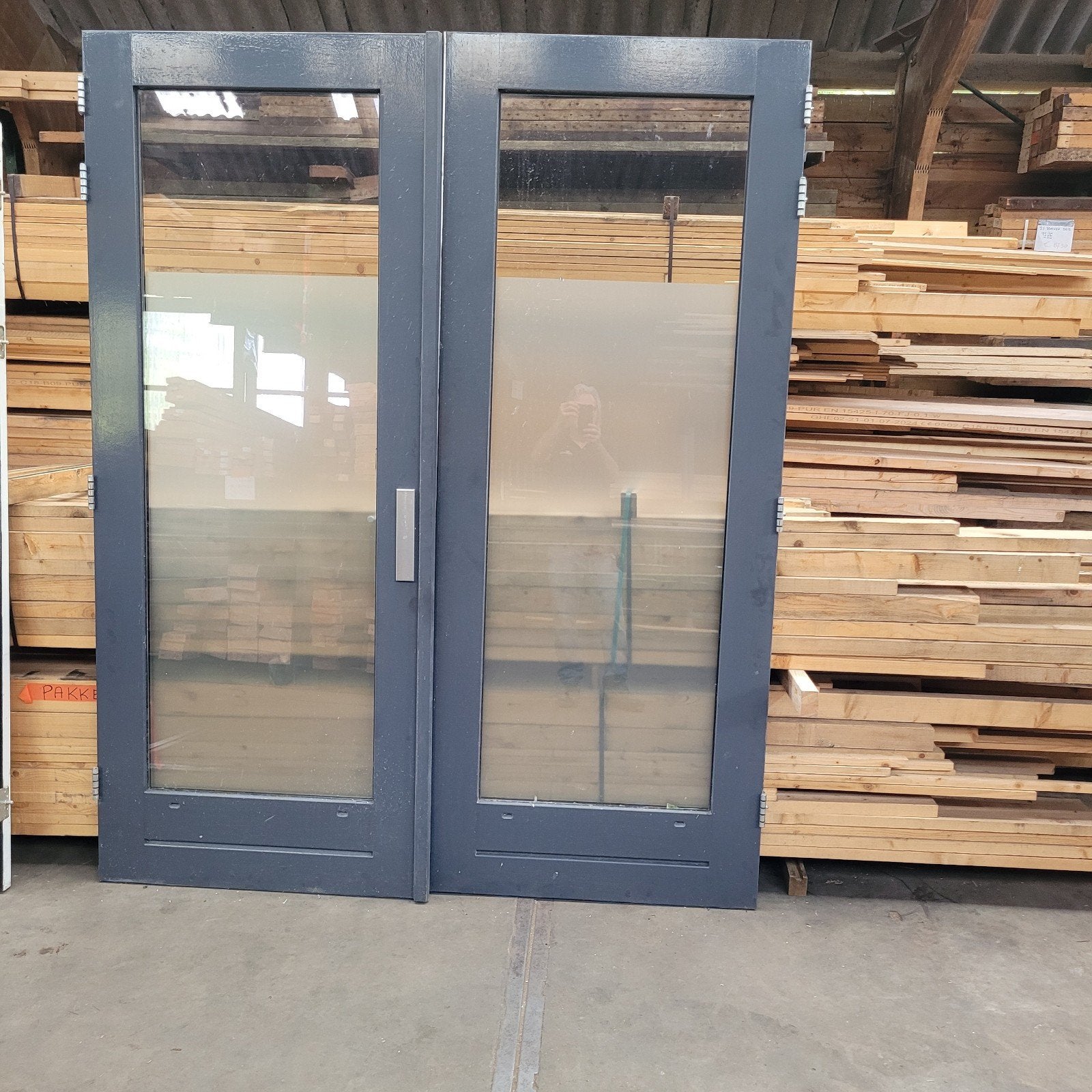 2x set Dubbele tuindeuren, Ophalen of Verzenden, Hout, 75 tot 150 cm, Deurkozijn