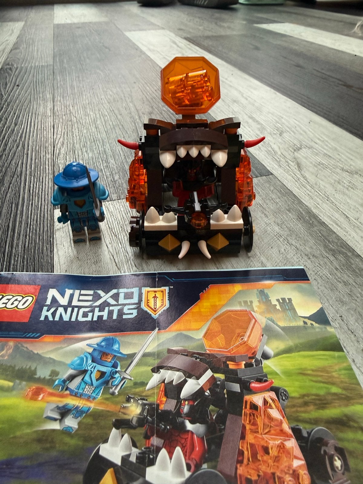 Lego Nexo Knights 70311 Chaos Katapult met figuren, Lego, Ophalen of Verzenden, Zo goed als nieuw, Compleet