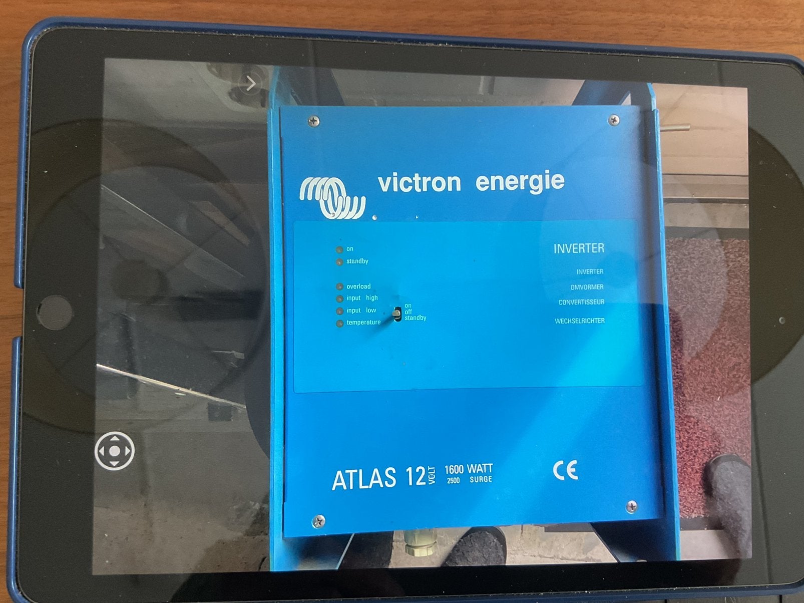 Victron inverter, Ophalen of Verzenden, Zo goed als nieuw, 10 inch