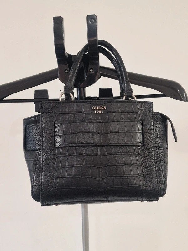 GUESS 1981 Handtas Zwart Croco Look, Ophalen of Verzenden, Zwart, Handtas