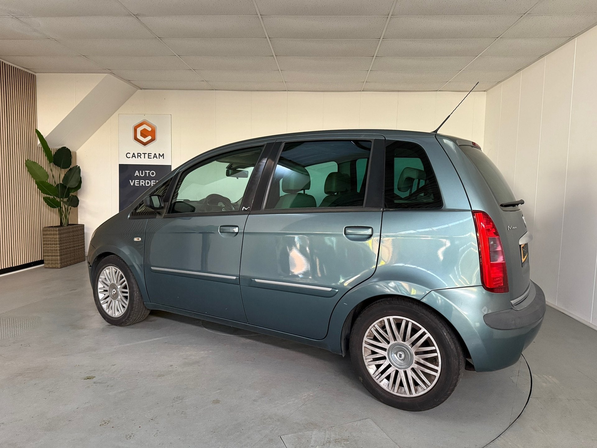 Lancia Musa 1.4-16V Platino Automaat, Airco, LMV, Carplay/Na, Auto's, Lancia, Voorwielaandrijving, Gebruikt, 400 kg, Origineel Nederlands