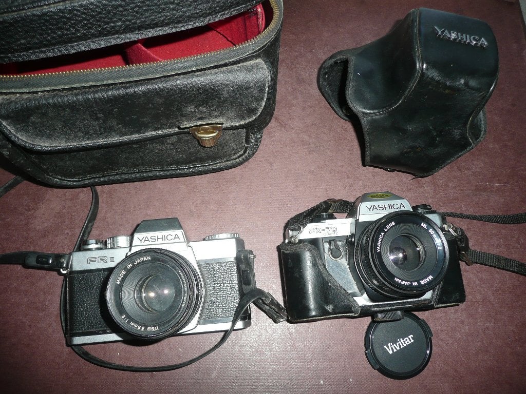 5 x YASHICA: ELECTRO 35 GX, YK, TL-ELECTRO, FR II & FX-70, Ophalen of Verzenden, 1960 tot 1980, Fototoestel
