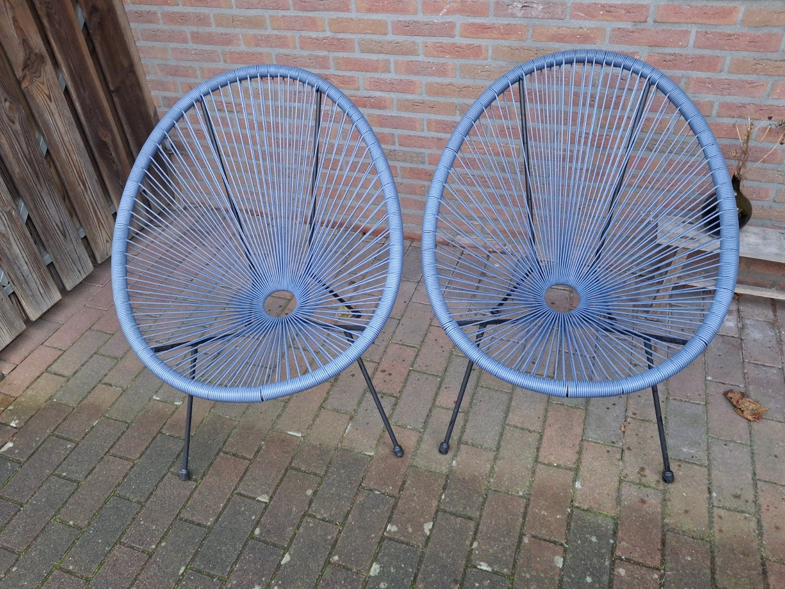 2 tuinstoelen / lounge, Ophalen, Kunststof, Stapelbaar