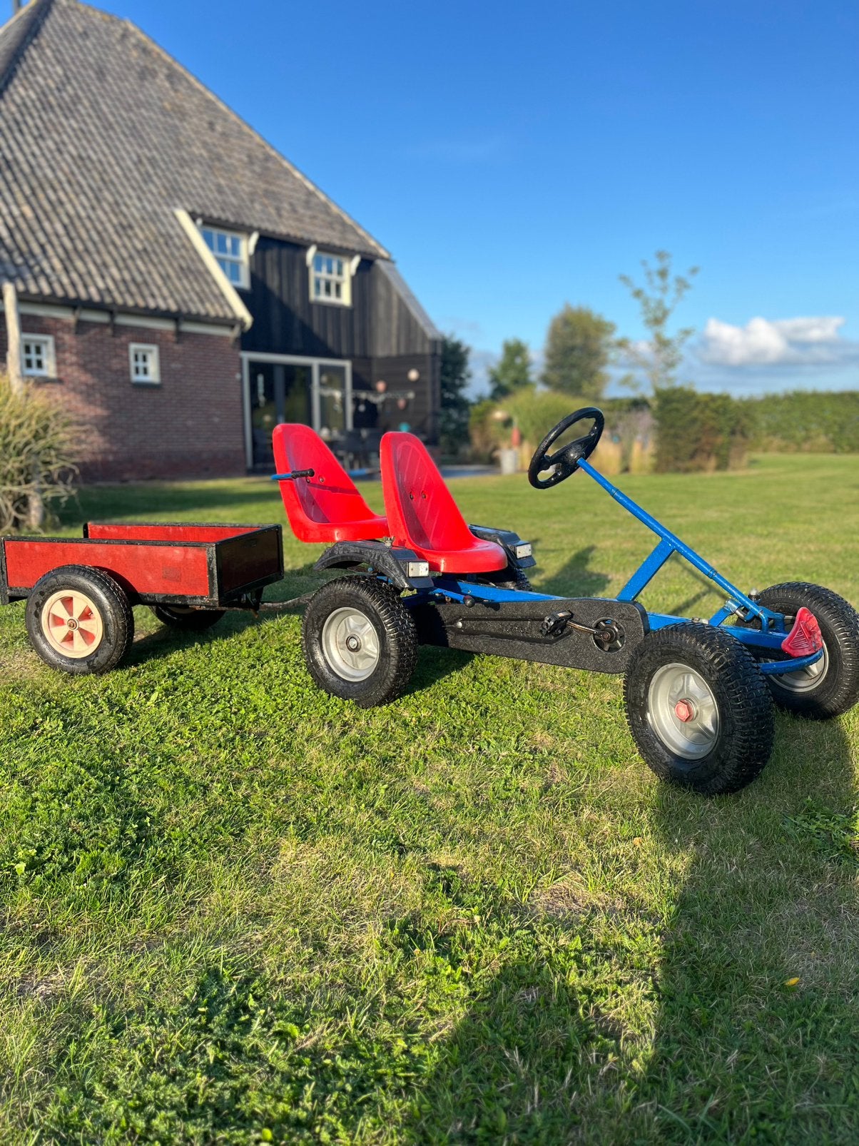 Skelter met aanhanger Mammoet, Kinderen en Baby's, Speelgoed | Buiten | Skelters, Ophalen, Zo goed als nieuw