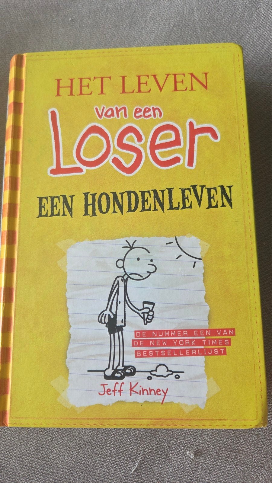 Het Leven van een Loser: Een Hondenleven - Jeff Kinney, Boeken, Ophalen of Verzenden, Zo goed als nieuw, Jeff Kinney, Nederland