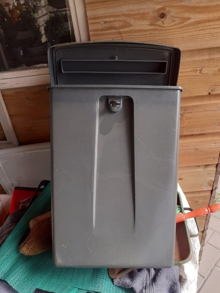 Brievenbus kunststof antraciet, Tuin en Terras, Brievenbussen, Ophalen of Verzenden, Gebruikt, Kunststof, Wandbrievenbus