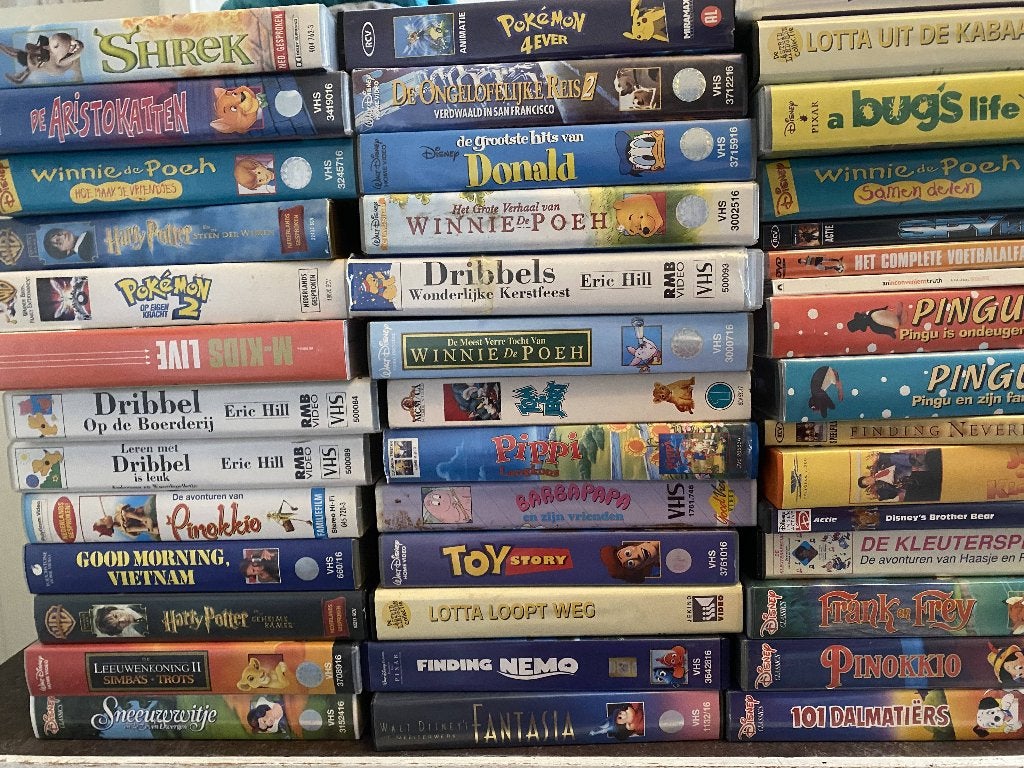 VHS tapes en dvd's met kinderseries en -films, Ophalen, Alle leeftijden, Tv-serie, Zo goed als nieuw