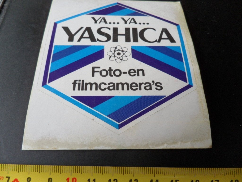 sticker YA YA  YASHICA Foto- en filmcamera's, Ophalen, Zo goed als nieuw