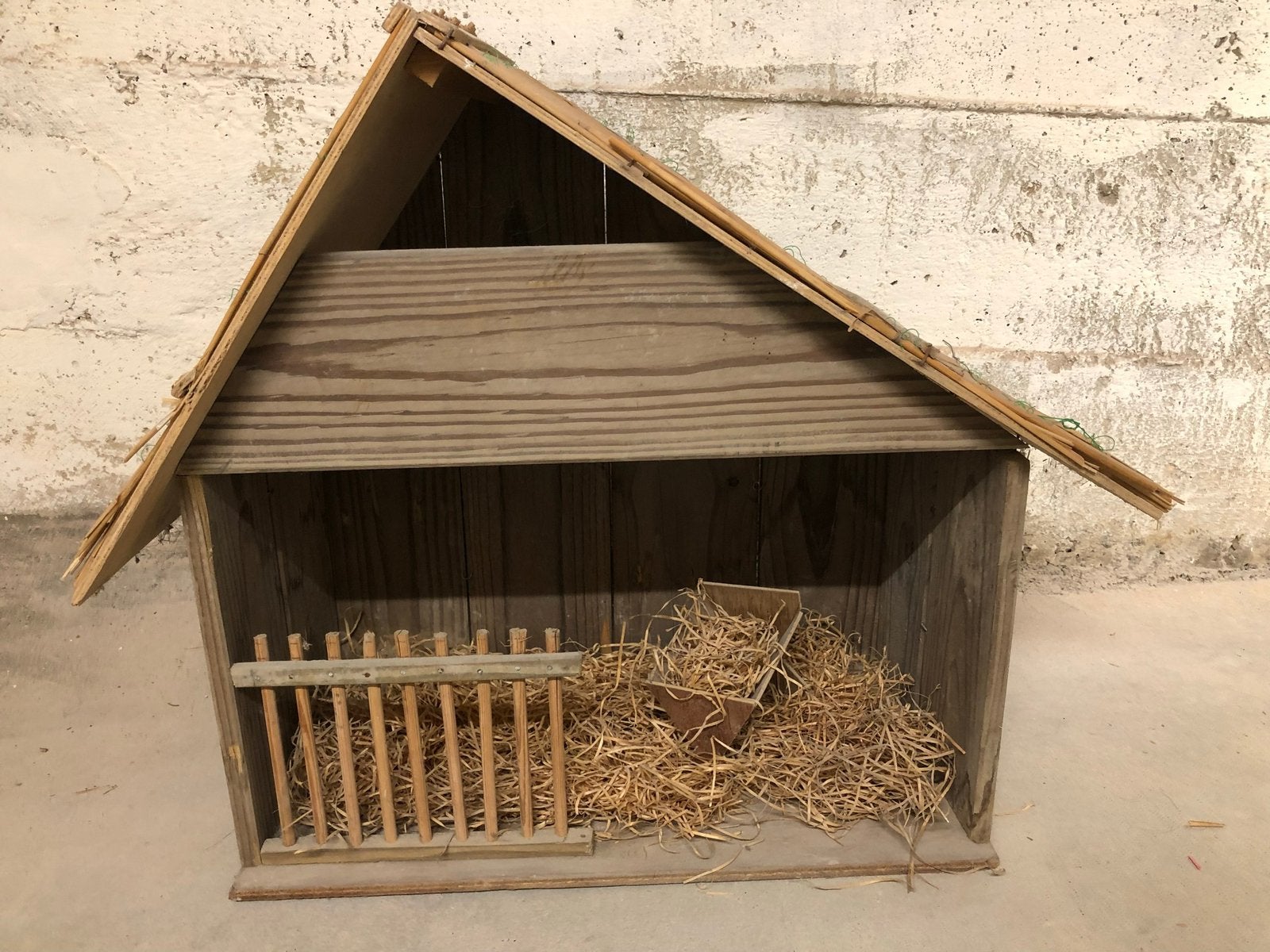 Kerststal / boerderijstal / handgemaakt  speelgoed, Ophalen of Verzenden, Zo goed als nieuw