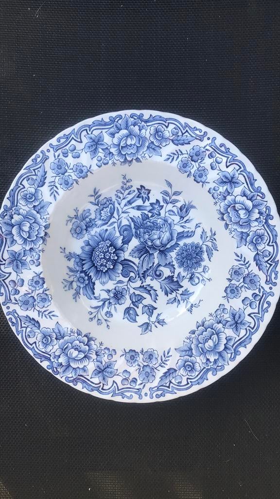 Engels bord blauw gebloemd, Antiek en Kunst, Antiek | Servies los, Ophalen of Verzenden