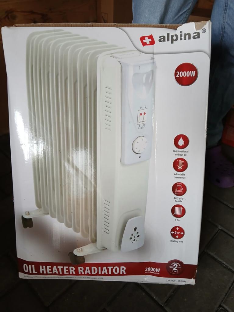 radiator kachel 2000 watt nieuw in de doos, Huis en Inrichting, Kachels, Nieuw, Vrijstaand, Oliekachel, Elektrisch, Verzenden