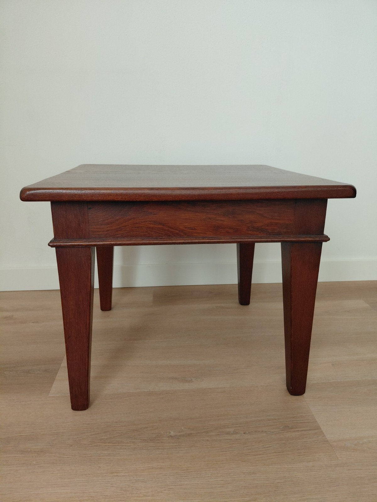 Eikenhouten bijzettafel, Minder dan 55 cm, Zo goed als nieuw, Rechthoekig, Ophalen