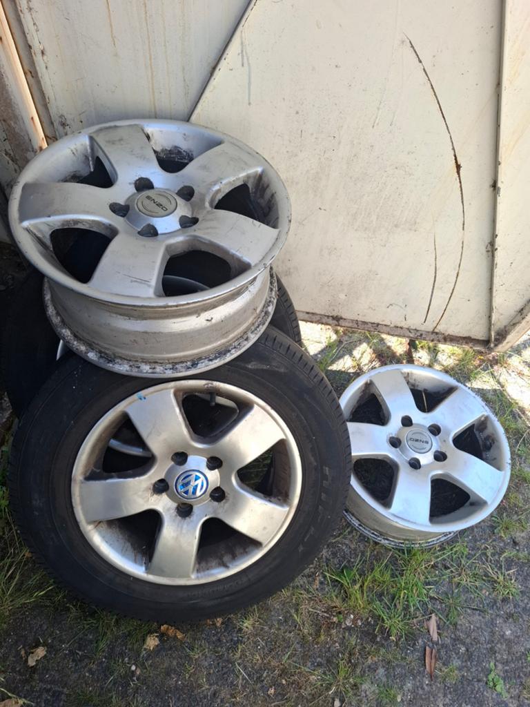 Enzo velgen 15 inch 5x120 met/zonder Hifly banden, Auto-onderdelen, Banden en Velgen, Ophalen