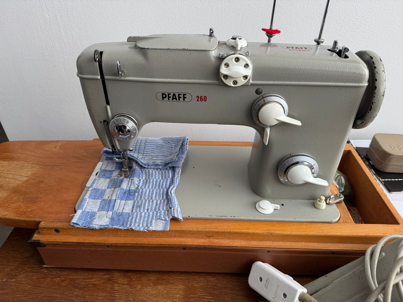 Pfaff 260 Automatic semi-industrie, Ophalen, Gebruikt, Naaimachine, Pfaff