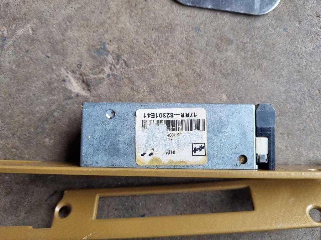 ASSA ABLOY elektronisch slot sluitplaat 24 volt, Ophalen, Gebruikt