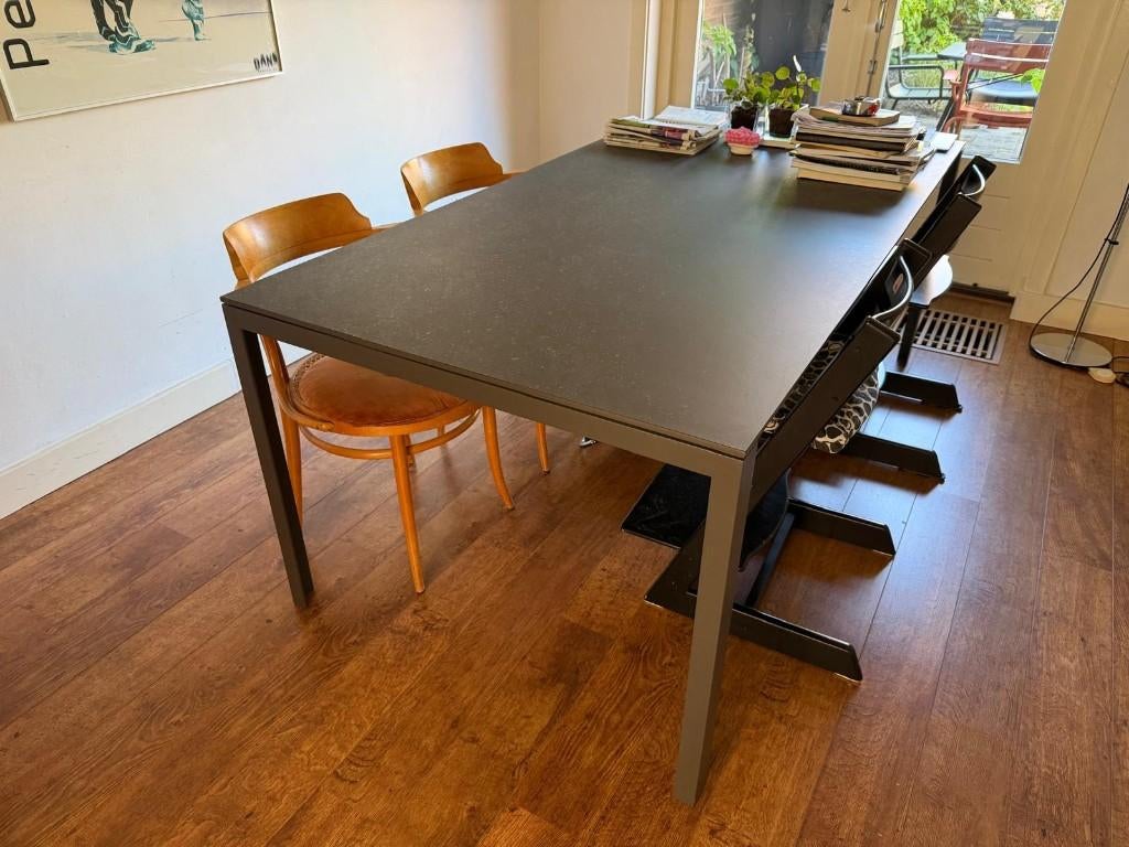 Design eettafel, Huis en Inrichting, Tafels | Eettafels, Ophalen, Gebruikt, 100 tot 150 cm, Overige materialen