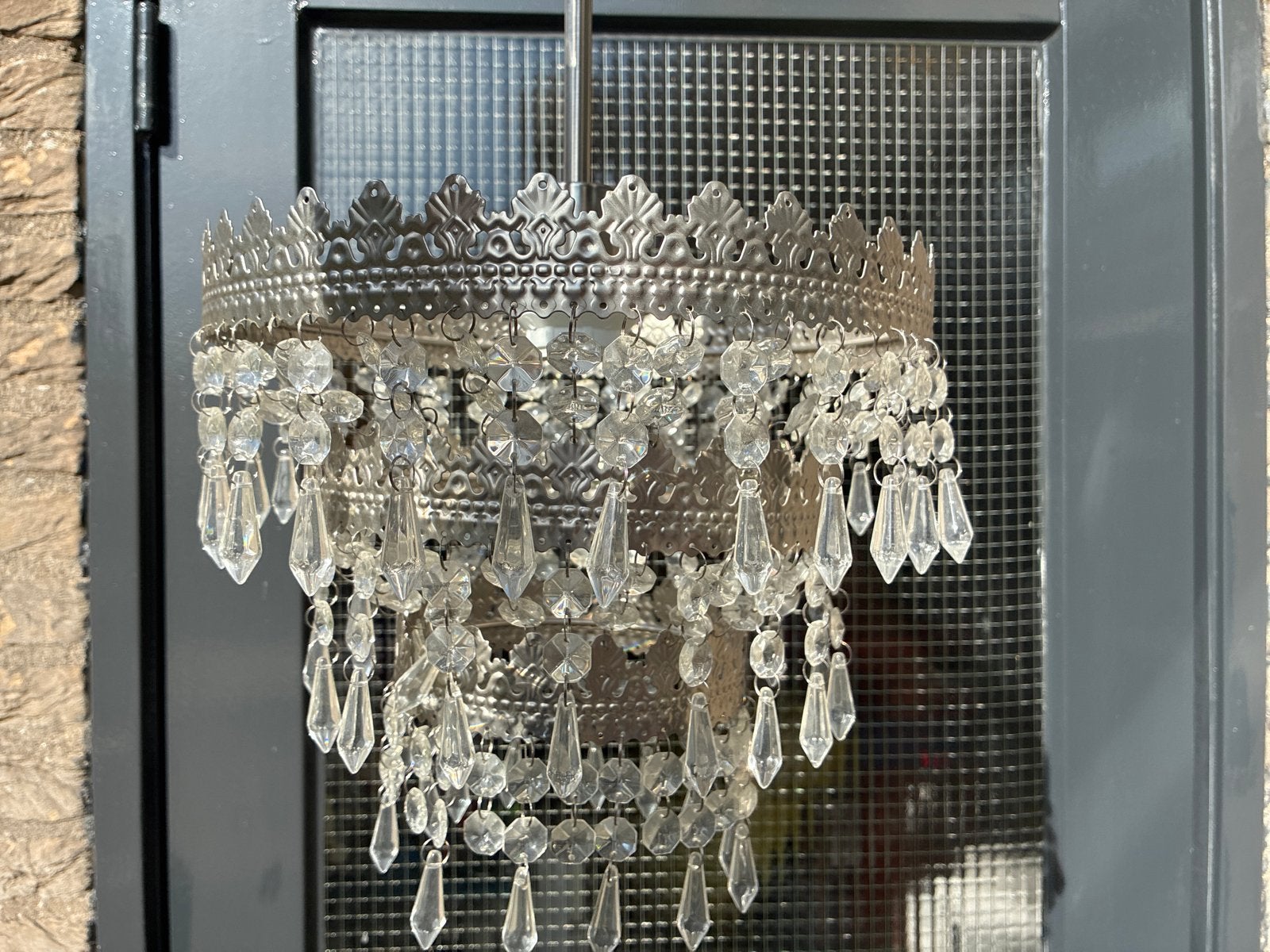 IKEA Hanglamp met kristallen - compleet, Ophalen of Verzenden, Gebruikt, Metaal, E14 (klein)