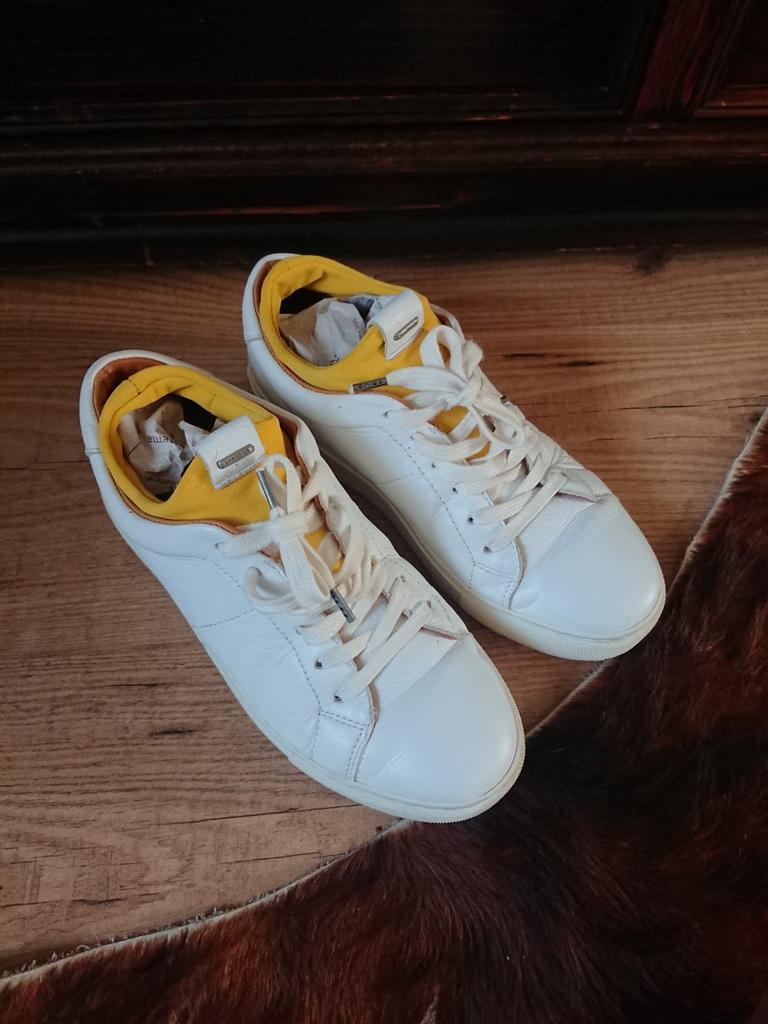 Shabbies, Ophalen of Verzenden, Zo goed als nieuw, Wit, Sneakers of Gympen