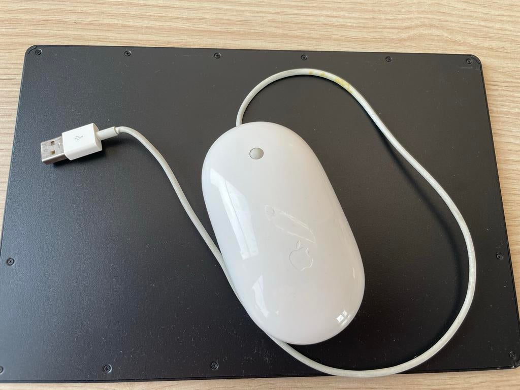 Apple Muis A1152 Bedraad USB - Gebruikt, Ophalen of Verzenden, Gebruikt, Bedraad, Muis