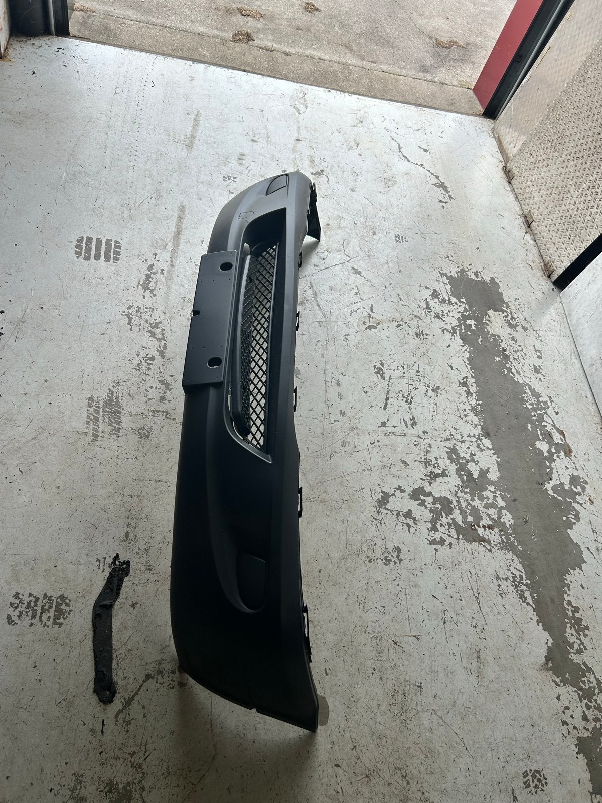 Nieuwe bumper met transportschade Mercedes sprinter, Auto-onderdelen, Ophalen, Voor, Nieuw, Bumper