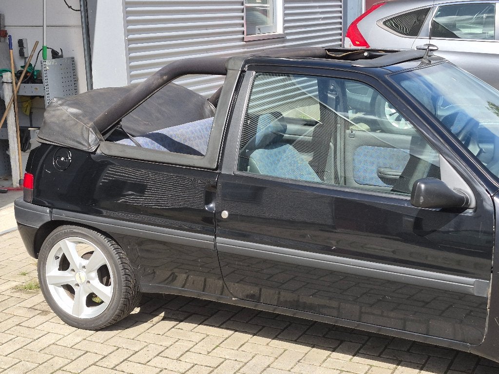 Peugeot 106 cabrio 1993 Zwart, Auto's, Voorwielaandrijving, Stof, 4 cilinders, 400 kg