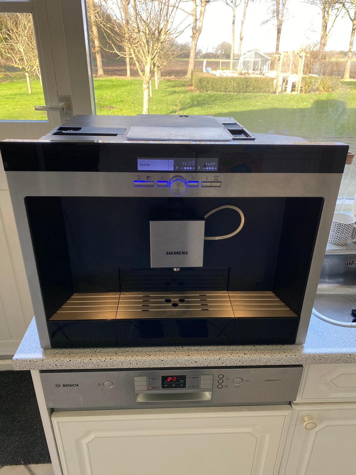 Siemens TK76K573 inbouw koffiemachine, Witgoed en Apparatuur, Gebruikt, 10 kopjes of meer, Koffiemachine, Ophalen of Verzenden