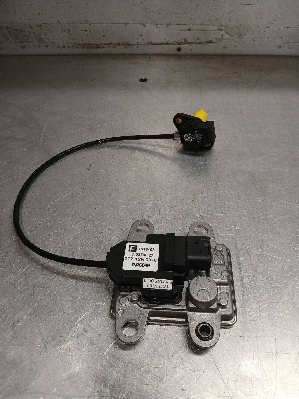 NEW! Paccar DAF MX13 Nox sensor 7.03796.27 1916408, Ophalen of Verzenden