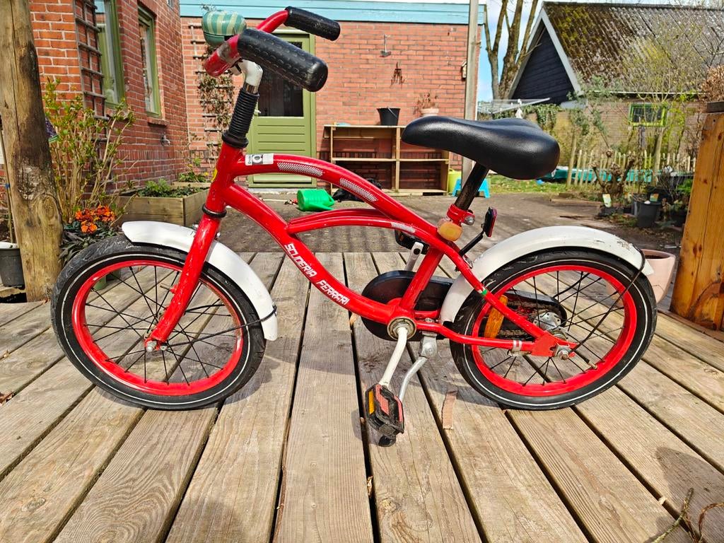 Scuderia Ferrari kinderfiets 16 inch - opknapper, Ophalen, Gebruikt, 16 tot 20 inch, Scuderia Ferrari