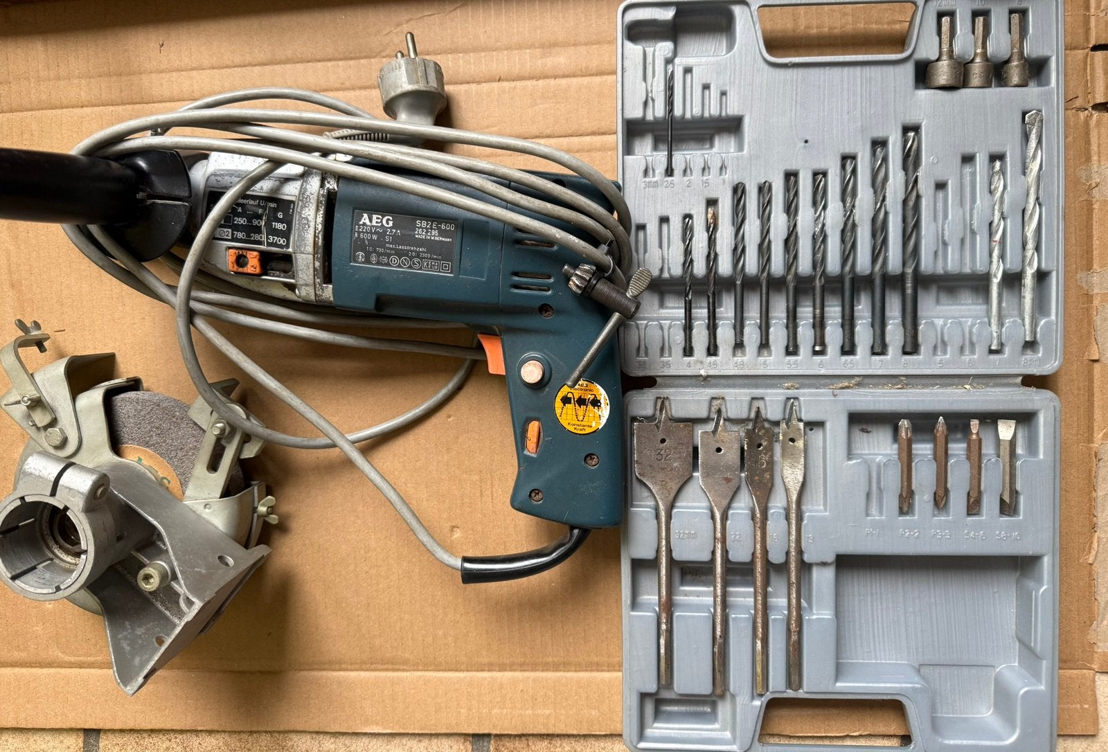 AEG boormachine, set Bosch boren, slijptol Aeg, Ophalen of Verzenden, Gebruikt, Boormachine