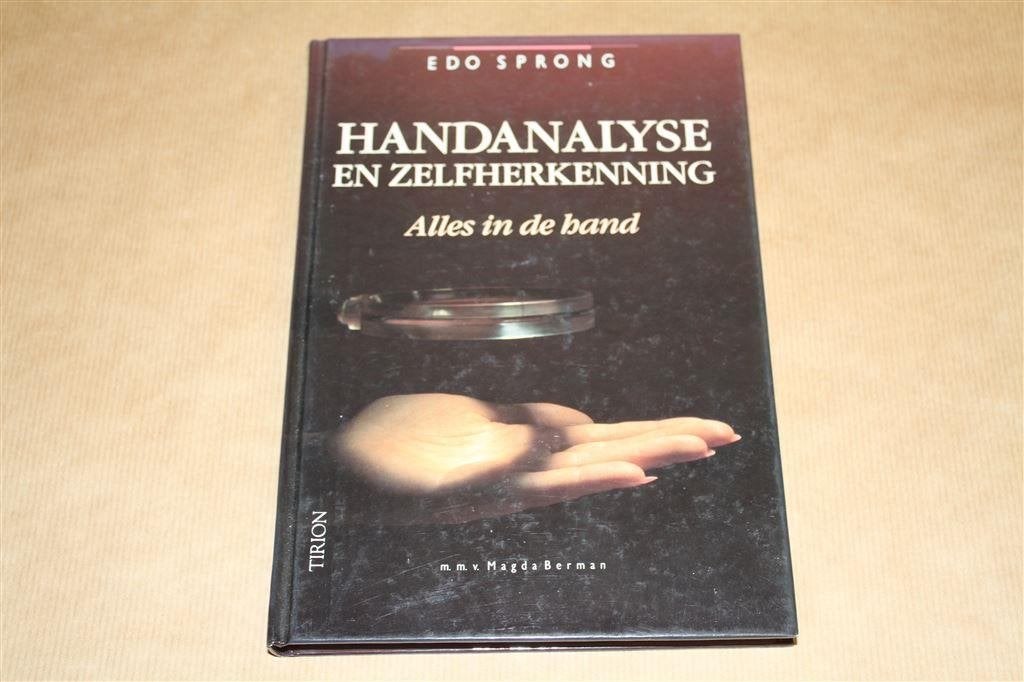 Handanalyse en zelfherkenning. Alles in de hand., Boeken, Ophalen of Verzenden, Zo goed als nieuw, Overige onderwerpen, Achtergrond en Informatie