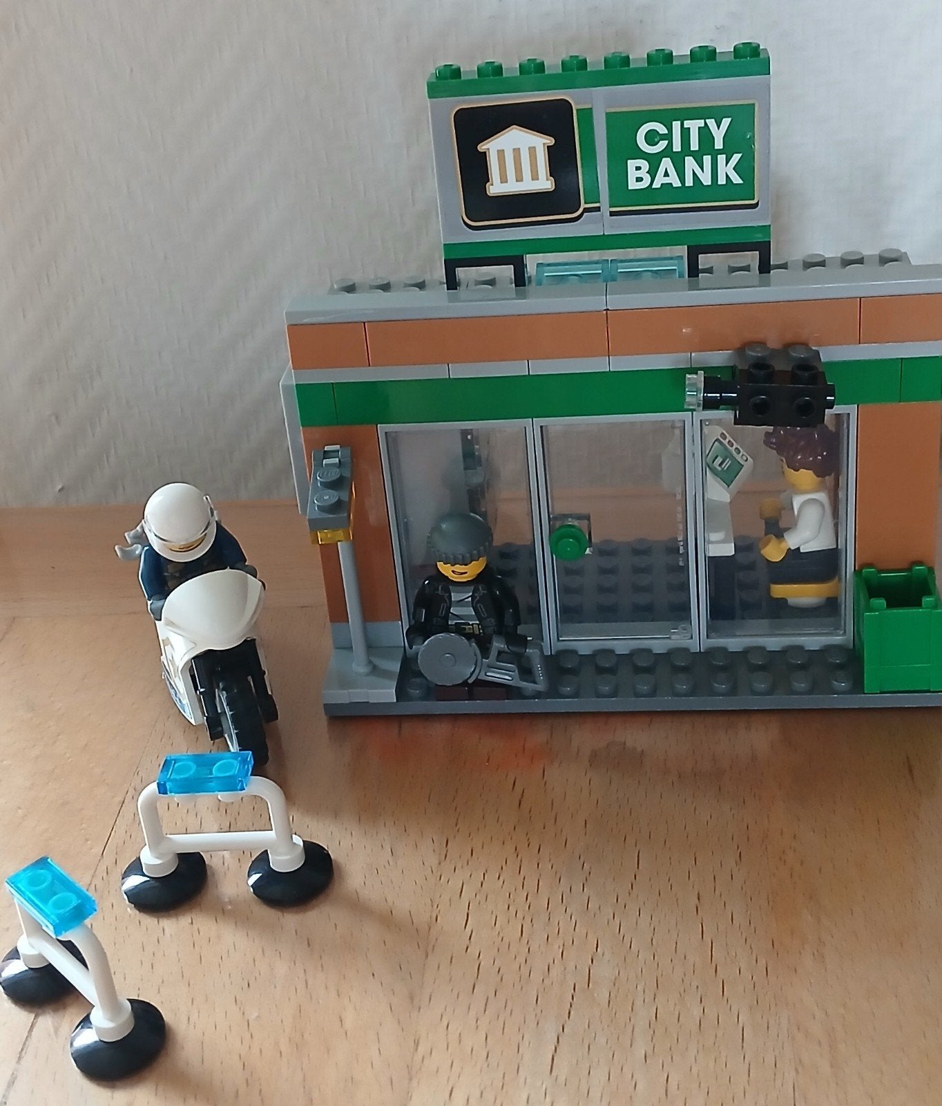 LEGO City Bankoverval Set met Voertuigen en Figuren, Ophalen of Verzenden, Zo goed als nieuw, Overige merken