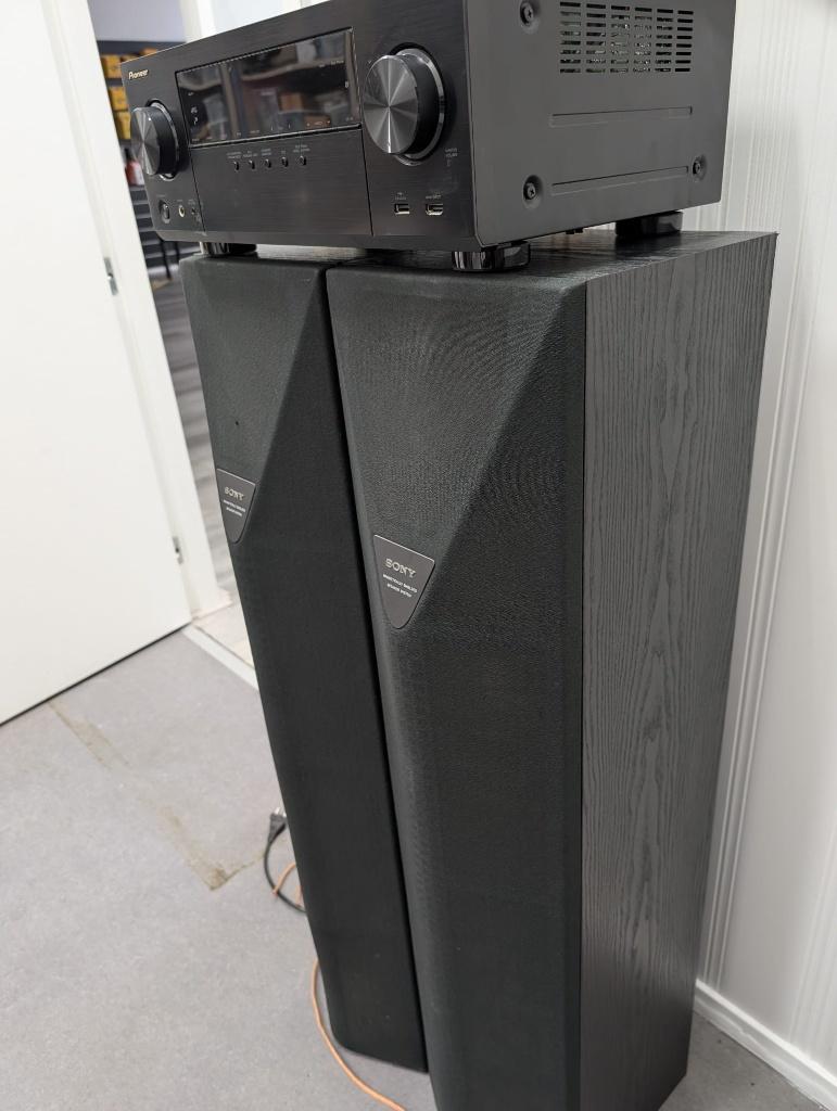 Pioneer Home Cinema Set + Sony Tower Speakers – VSX-529-K, Audio, Tv en Foto, Home Cinema-sets, Ophalen, 2.1-systeem, 70 watt of meer