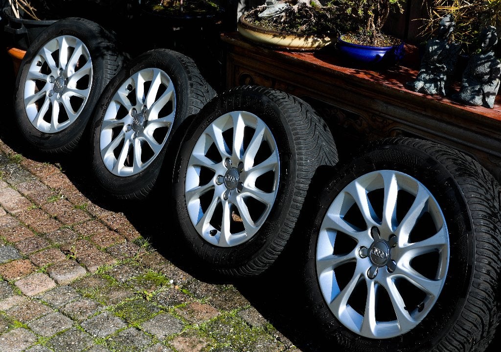 Velgen met winterbanden origineel Audi 205/55/R16 91H M+S, Ophalen, Gebruikt, 16 inch, Banden en Velgen
