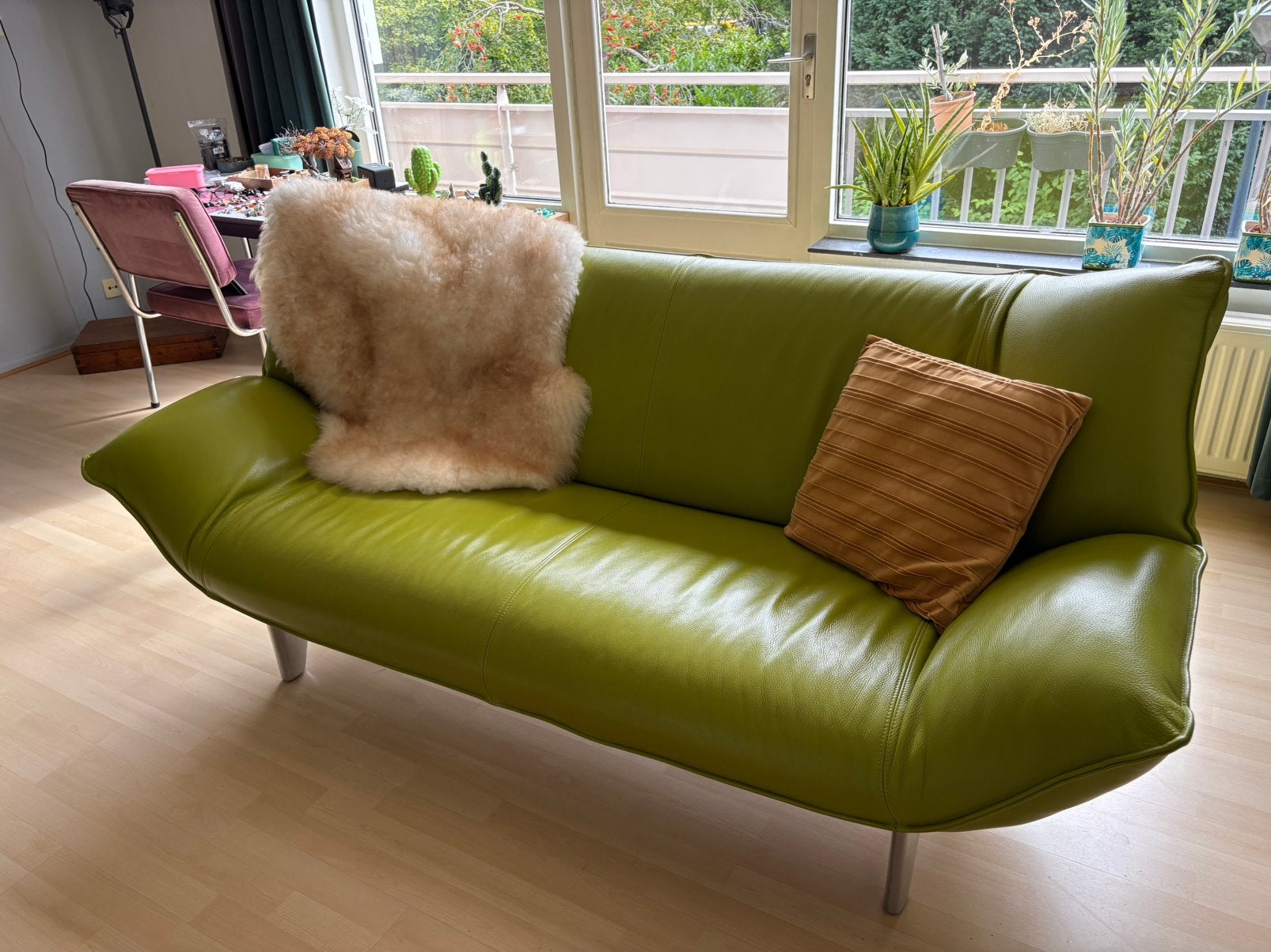 Leolux Tango lime leder, Ophalen, Driepersoons, Zo goed als nieuw, Rechte bank