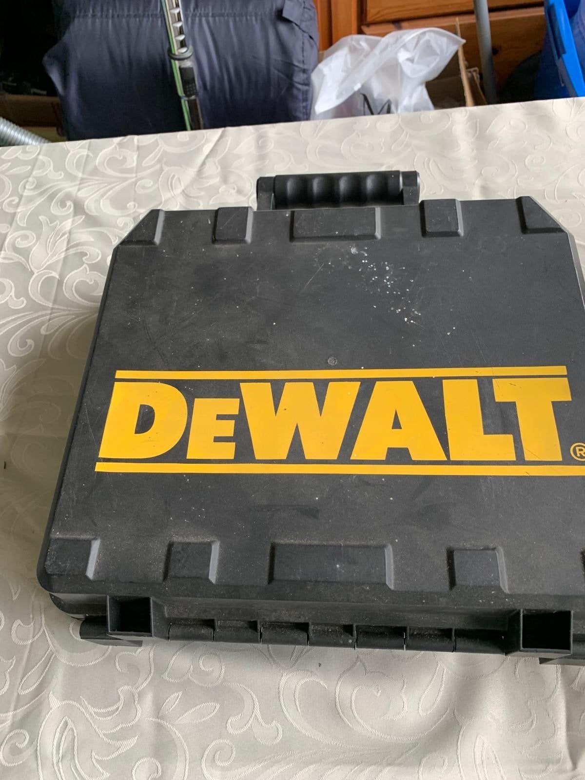 Dewalt decoupeerzaag in koffer, Gebruikt, Decoupeerzaag, 600 tot 1200 watt, Ophalen of Verzenden